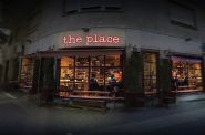 The place (napisy, mała sala) - kadr 1