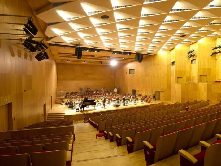 Koncert symfoniczny "W wiosennych barwach"