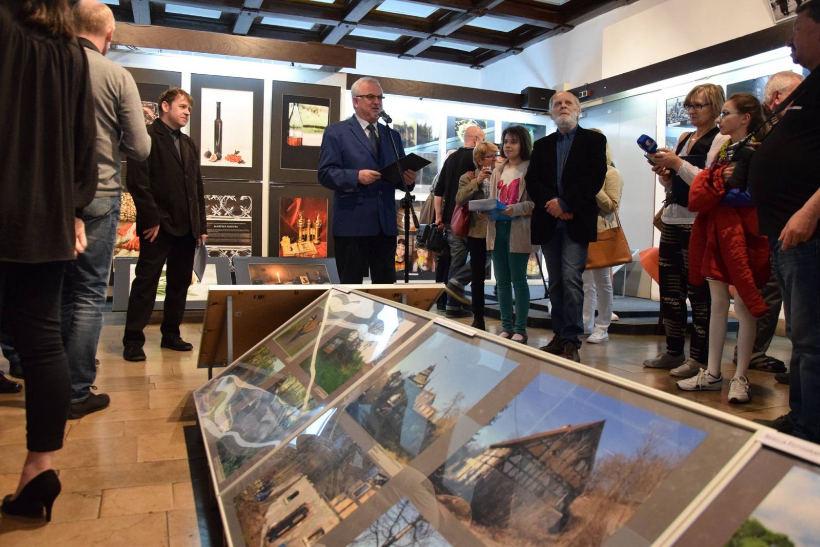 Podkarpackie Konfrontacje Fotograficzne. Ponad 300 zdjęć 106 autorów w Galerii WDK