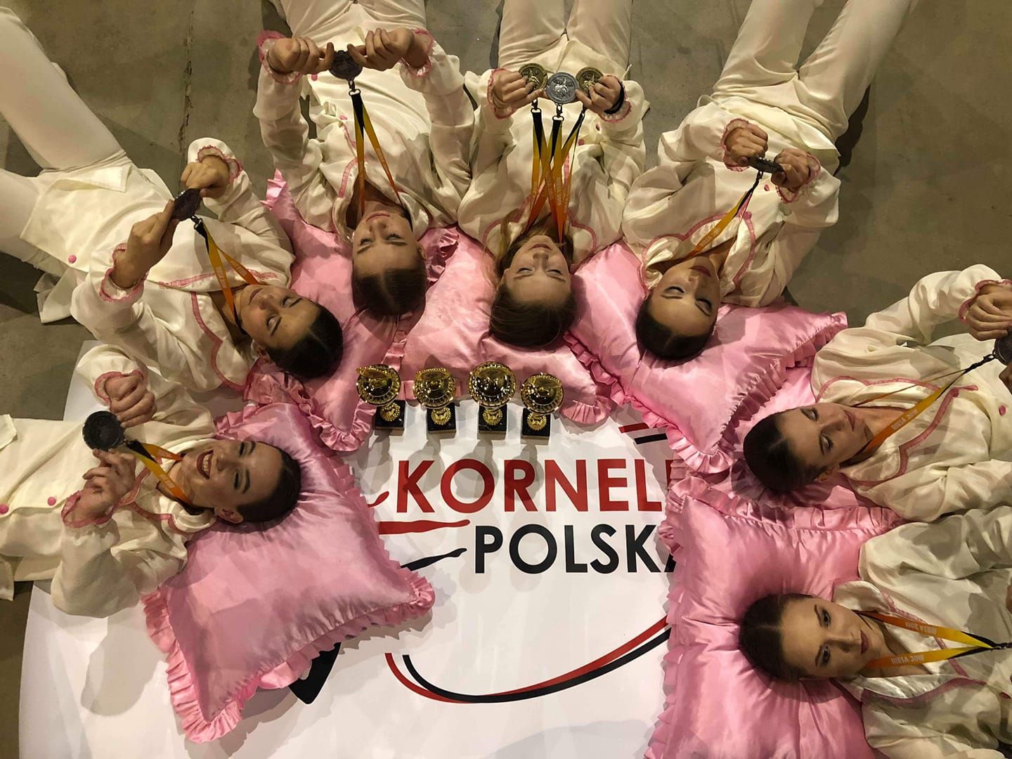 Na zdj. Kornele