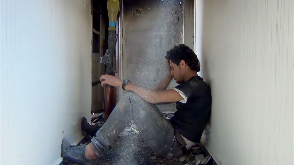 Kadr z filmu "Powrót do Homs"