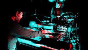 Jazzowy duet Keys 2 Drums wystąpi w Jazz Roomie