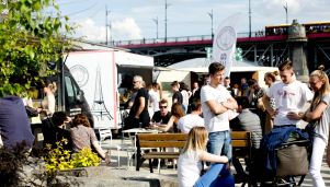 Przystanek Smaku: Food trucki i GlamPaula w weekend na Bulwarach