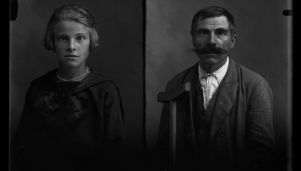 Jak wyglądali mieszkańcy okolic Tarnowa w XX-leciu międzywojennym? Wyjątkowa wystawa fotografii w Galerii Nierzeczywistej