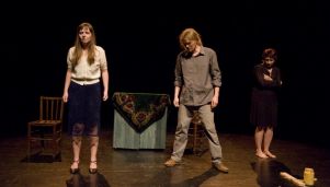 Teatr Przedmieście wystawia &quot;Za szafą&quot;